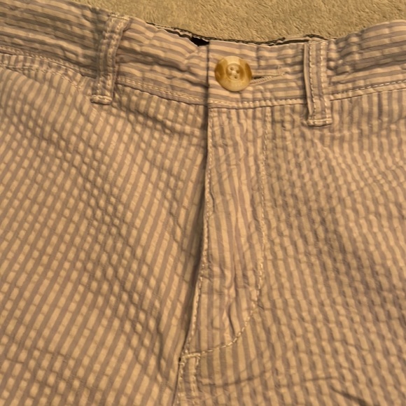 johnnie-O seersucker shorts. 9”inseam. 32 - Picture 5 of 7
